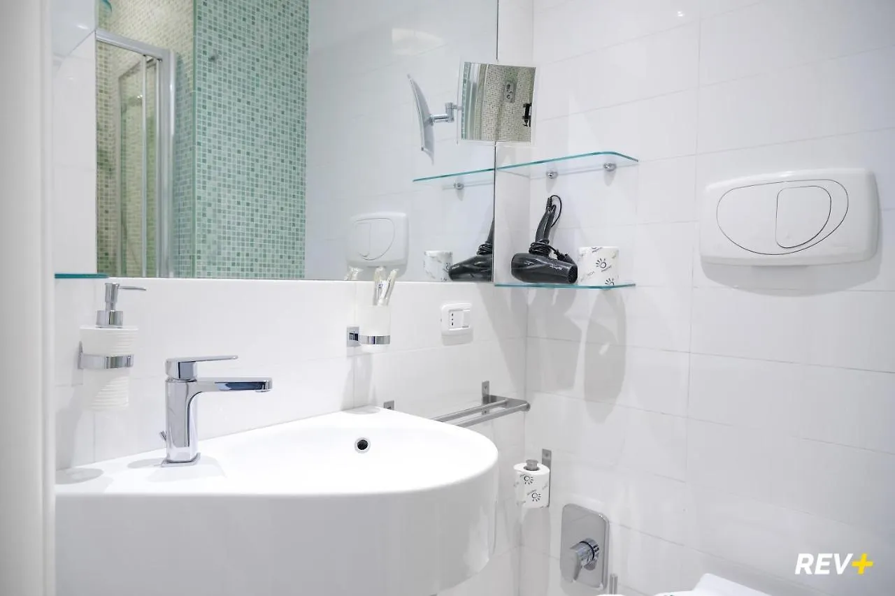 Viale Giulio Cesare Guest House Rome 2*,