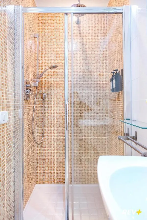 **  Viale Giulio Cesare Guest House Rome Italy